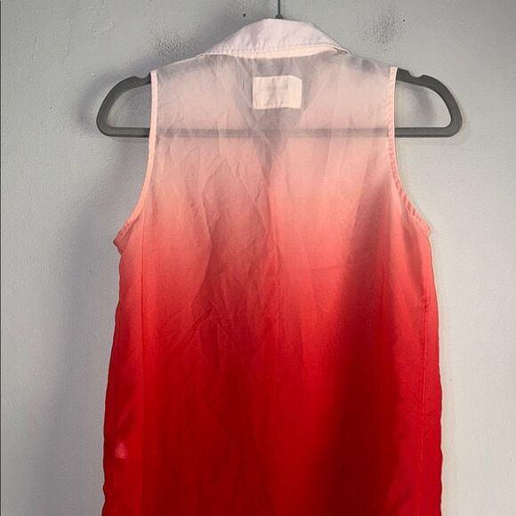 Aeropostale Red Ombre Sleeveless Blouse - Picture 6 of 7
